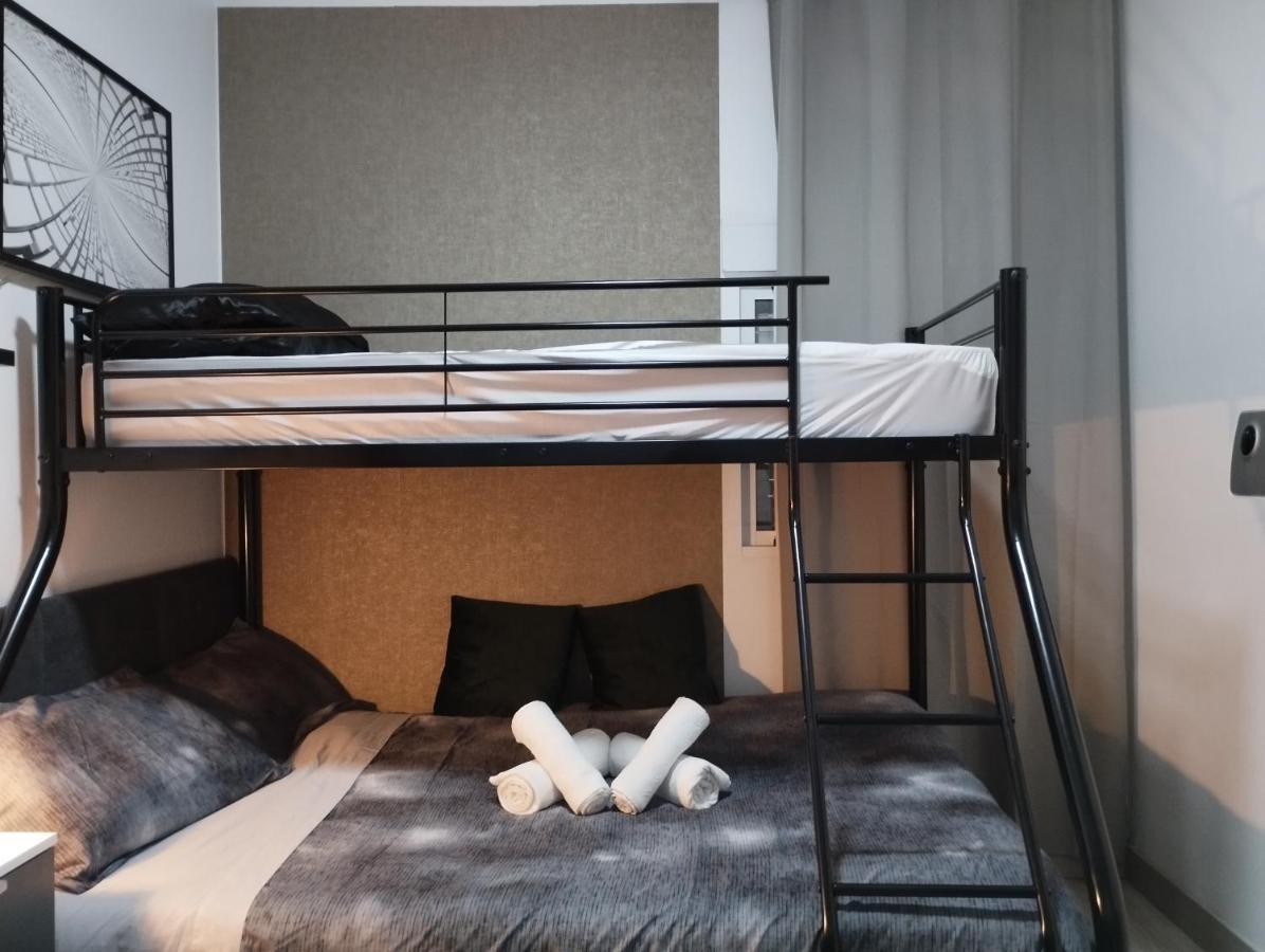 Vilapicina Hostal Barcelona Bagian luar foto