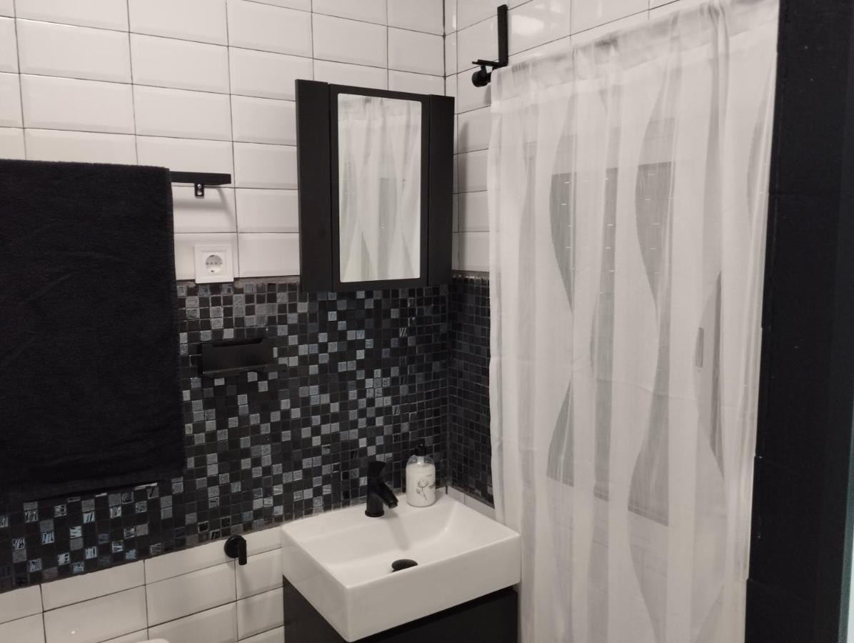 Vilapicina Hostal Barcelona Bagian luar foto