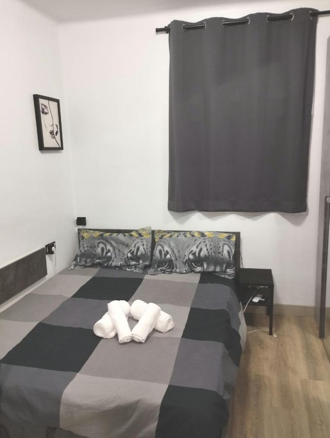 Vilapicina Hostal Barcelona Bagian luar foto